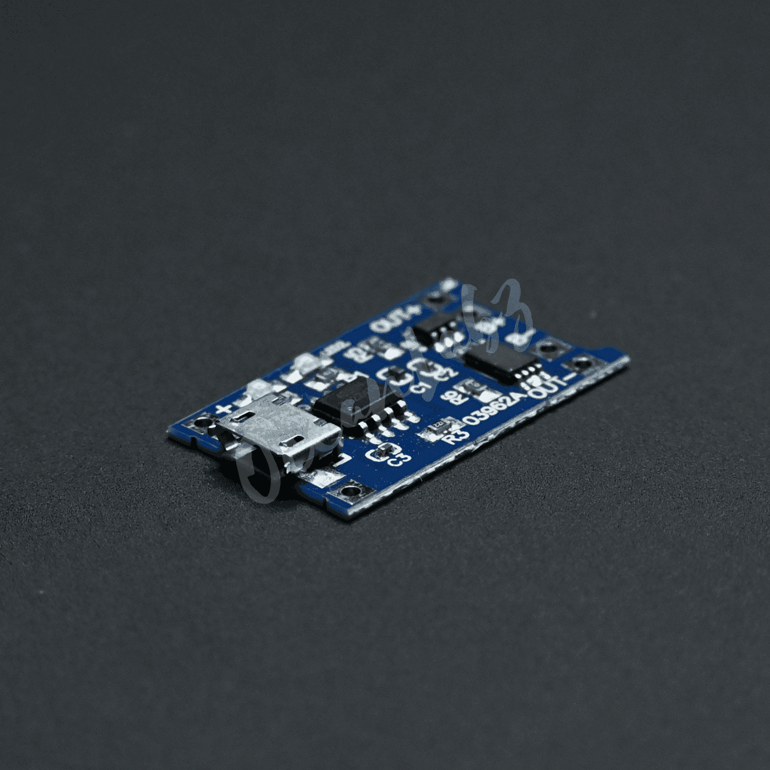 TP4056 1A Li-Ion Lithium Battery charging Module with Current Protection - Micro USB