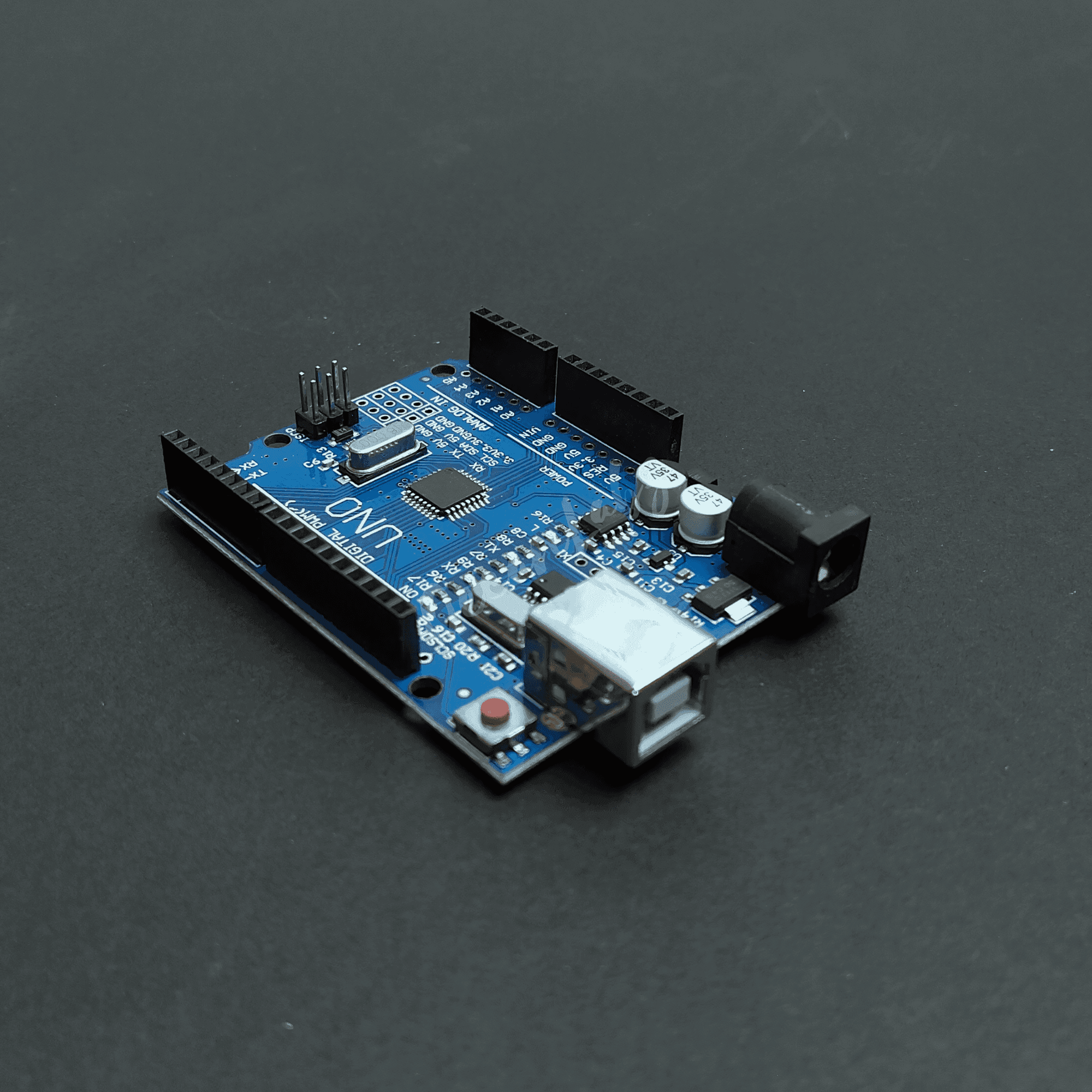 Arduino UNO R3 SMD Development Board With USB A to B Cable